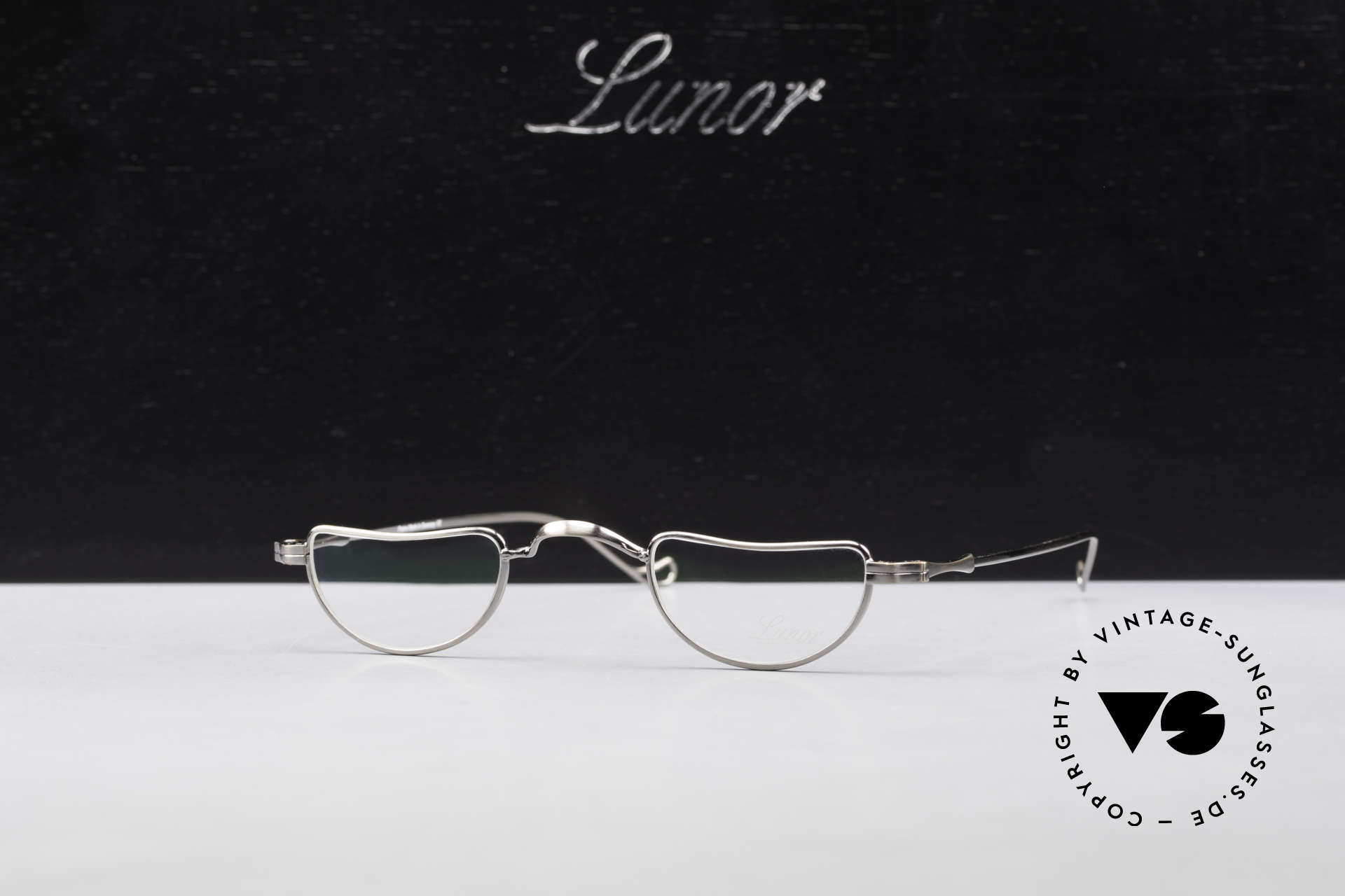 Lunor II 07 Classic Reading Eyeglasses