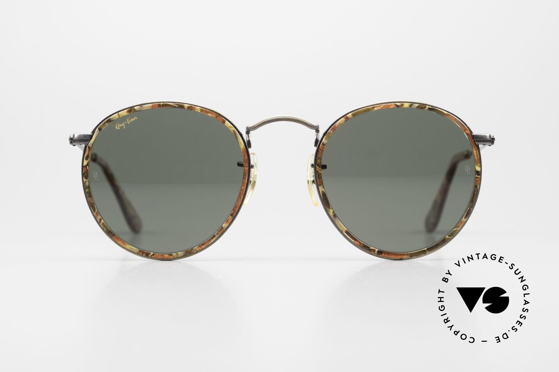 https://www.vintage-sunglasses-shop.com/media/products6/full/18274_46530_Ray-Ban-Round-Metal-49_Round-Vintage-Mosaic-BandL-USA_Men_Women_Round_Sunglasses.jpg