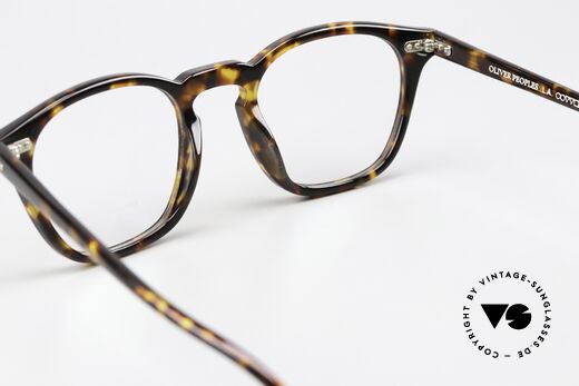 Oliver Peoples Elerson Classic Men's Eyewear, quality frame can be optically glazed as required, Made for Men