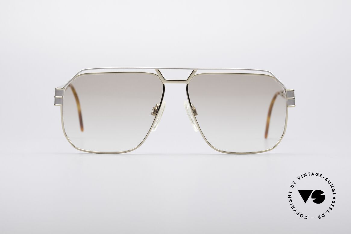 Neostyle Society 400 80's Gentlemen's Shades, very noble model of the Society Series by Neostyle, Made for Men