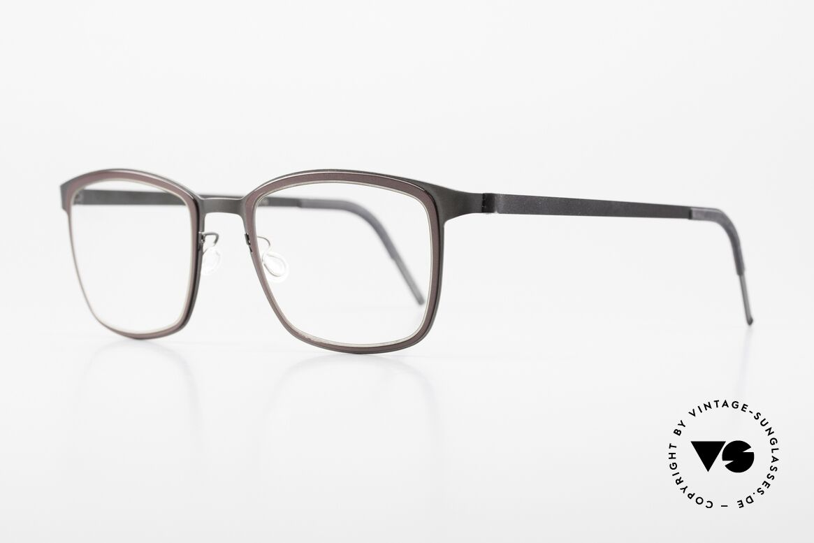 Lindberg 9702 Strip Titanium Men's Specs & Women's Glasses, light as a feather but extremely stable & very durable, Made for Men and Women