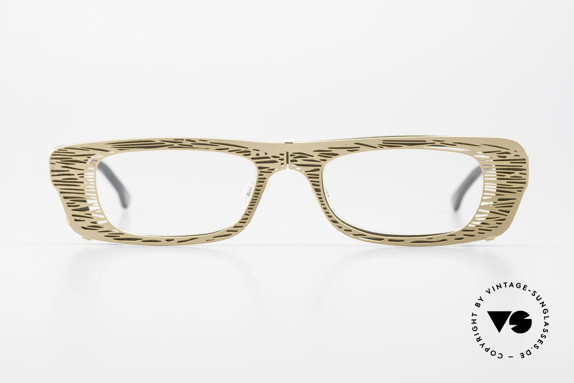 Theo Belgium Eye-Witness PJ Titan Frame Clip-On Front, this model looks apparently unfinished & asymmetrical, Made for Women