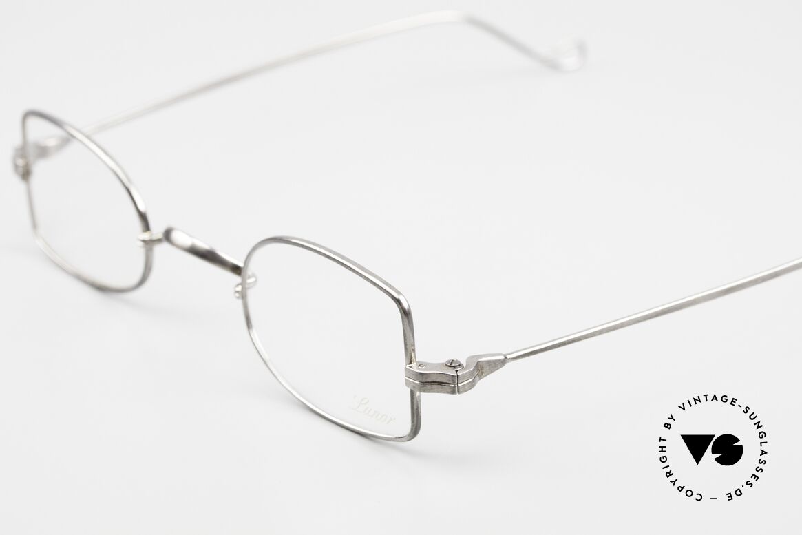 Lunor II 09 Vintage Specs Antique Silver, an approx. 25 years old unworn pair for lovers of quality, Made for Men and Women