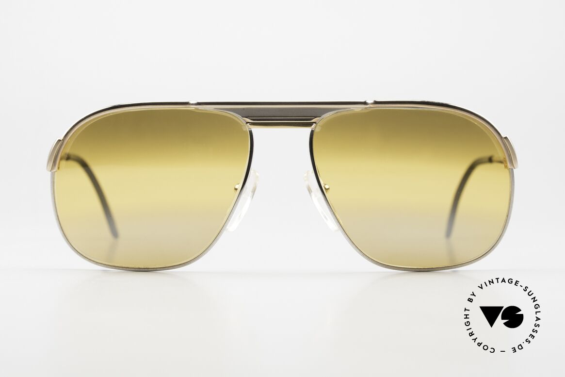 Essilor 2373 2in1 Shades Gold Gradient, a true masterpiece of the eyewear craft ('old school'), Made for Men