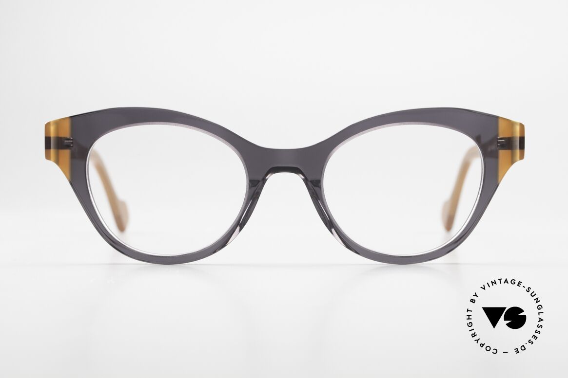 Anne Et Valentin D-Fine Cateye Women's Eyewear, cat eye glasses by 'Anne Et Valentin', Toulouse, Made for Women