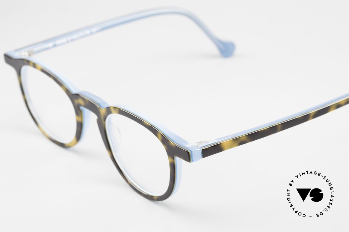 Anne Et Valentin Annette Ladies Frame Alpha Series, spent their lives creating their own collection, Made for Women