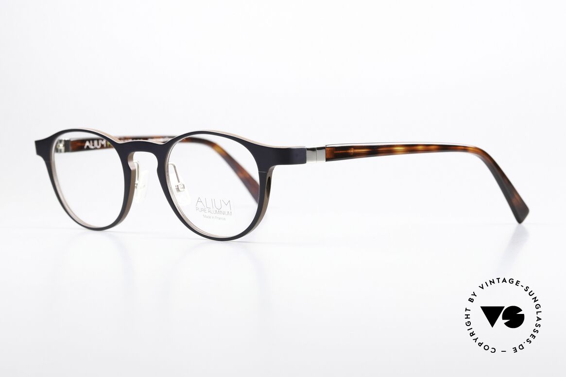 Face a Face Alium H 1 Pure Aluminium Glasses, here the model: H 1, in size 46-21 and color 9522, Made for Men