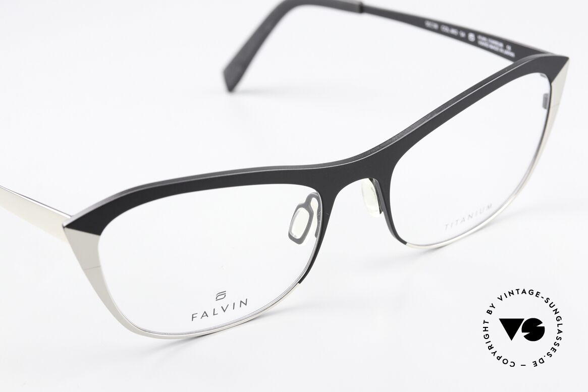 Falvin Eclipse Light Danish Frame Design, interesting information on www.falvineyewear.com, Made for Women