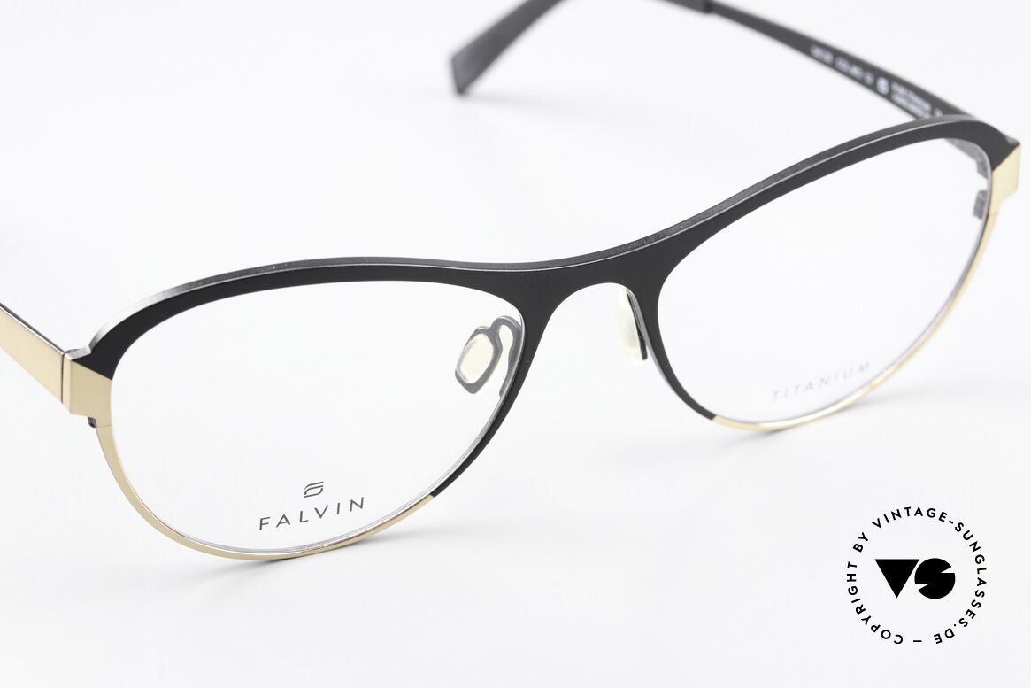 Falvin Twilight Ladies Titanium Eyewear, interesting information on www.falvineyewear.com, Made for Women