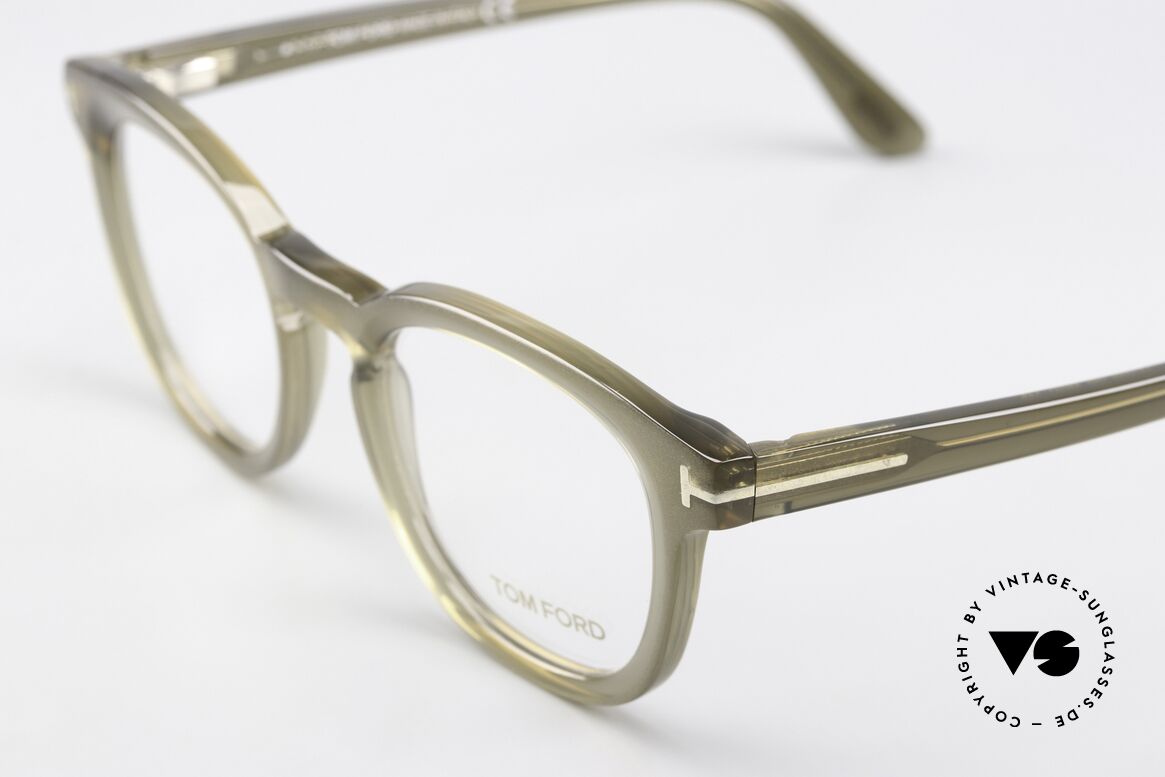 Tom Ford TF5469 Acetate Frame Spring Hinges, unworn original from the 2017 Tom Ford collection, Made for Men and Women