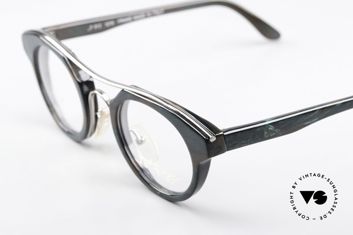 JF Rey JF913 90's Eyewear Made In Italy, a really stable combination of acetate and metal, Made for Men and Women