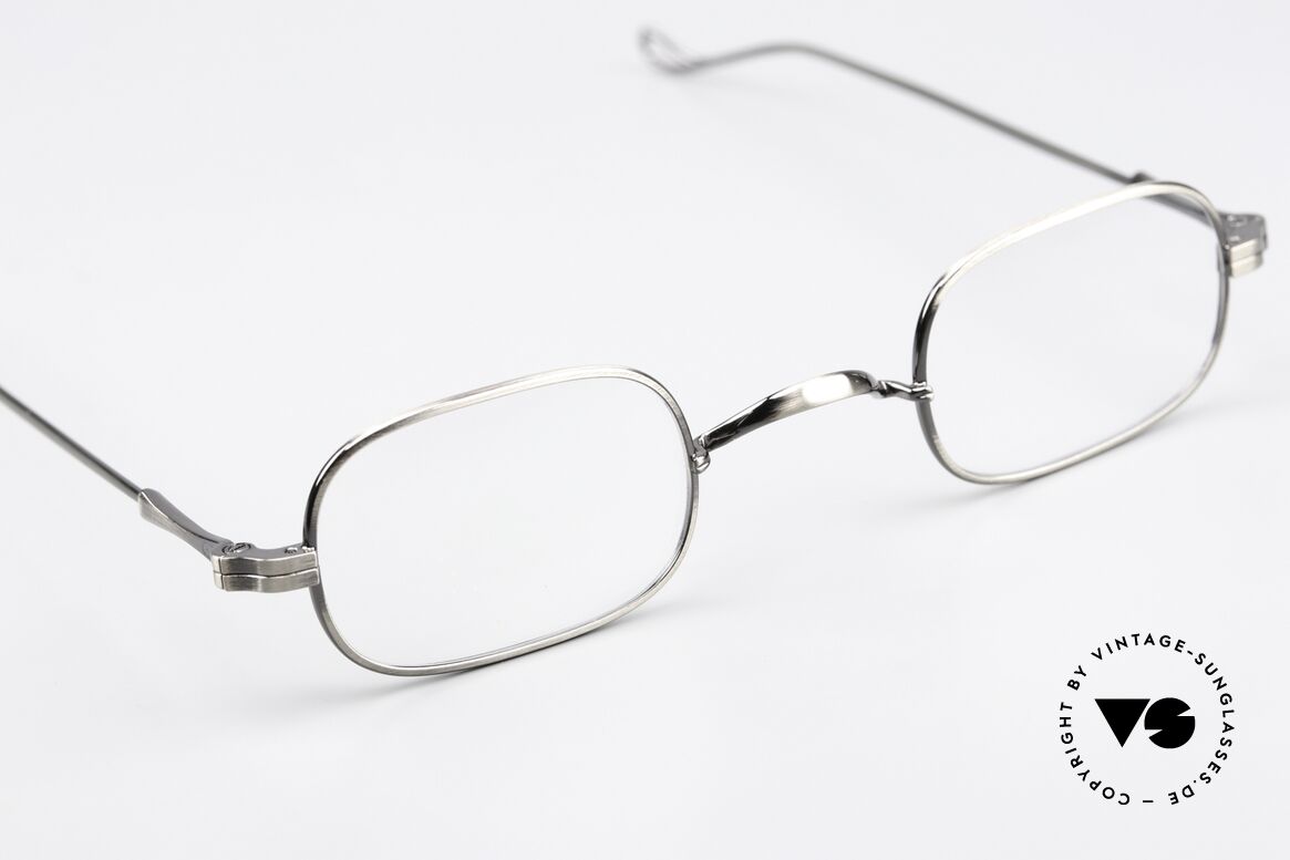 Lunor II 00 Metal Frame Antique Silver, the lens height is 26mm: not suitable for gliding vision, Made for Men and Women