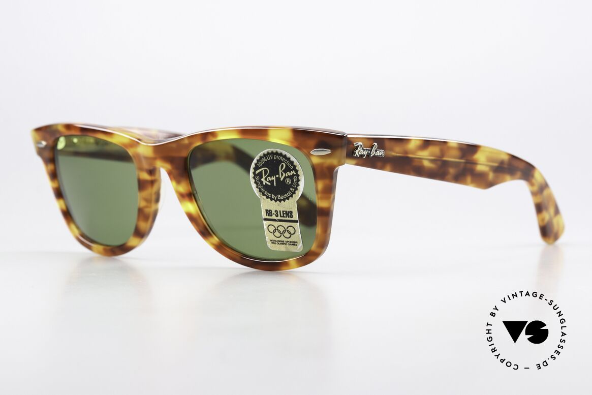 Ray Ban Wayfarer I Limited Fashion Classics, often copied, never matched; truly vintage by B&L, Made for Men and Women