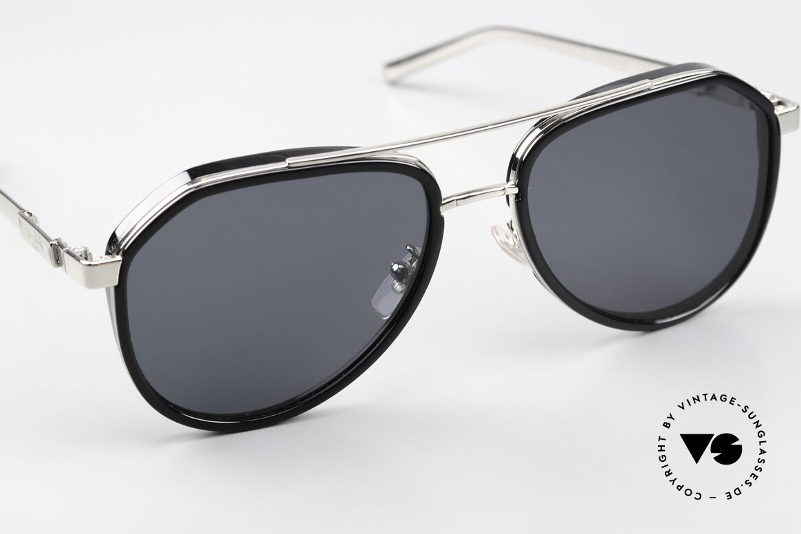 Louis Vuitton Pont Neuf Pont Neuf Signature Logo, costly pilot sunglasses for all luxury lovers!, Made for Men