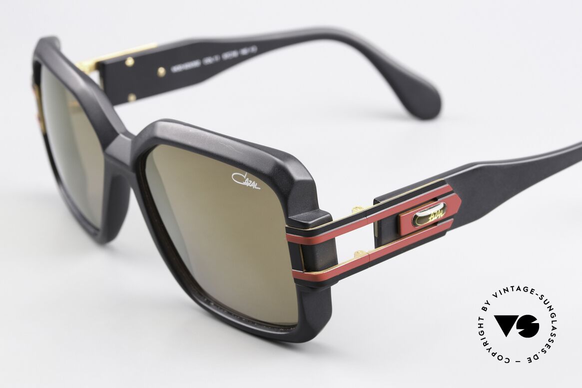 Cazal 623 Legends Gold-Mirrored, but these Legends are also worn by many celebrities, Made for Men