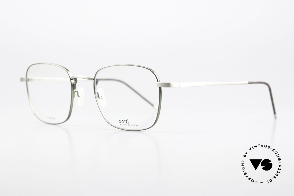 Götti Davis Square Frame Titan Green, tangible top quality; timeless in color & shape, Made for Men and Women