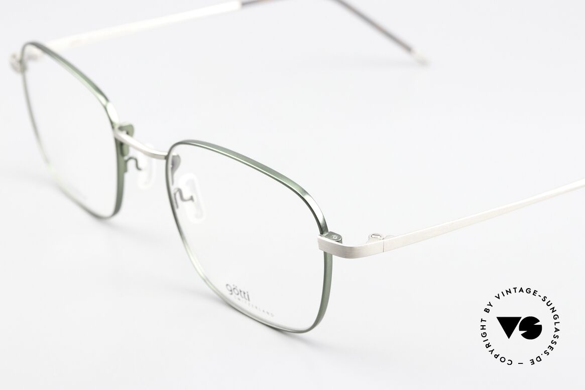 Götti Davis Square Frame Titan Green, Oprah Winfrey made Götti specs famous in 2021, Made for Men and Women