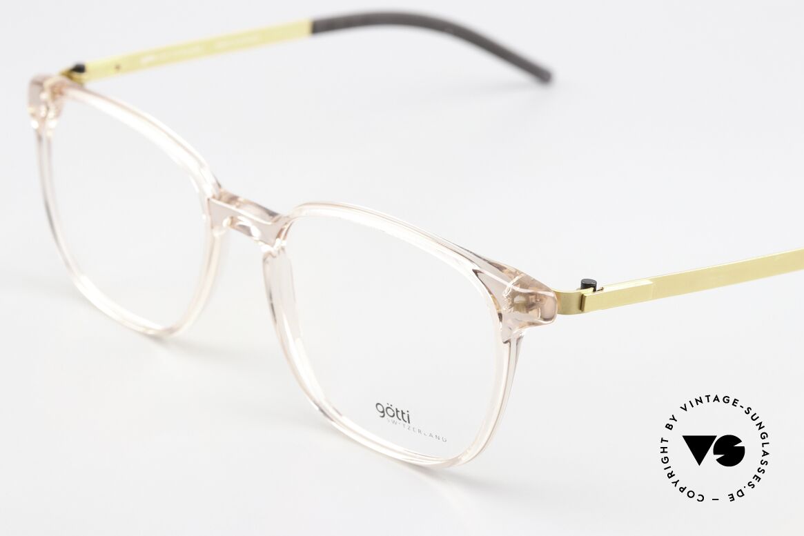 Götti Smith Pale Pink Frame Front, Oprah Winfrey made Götti glasses famous in 2021, Made for Women