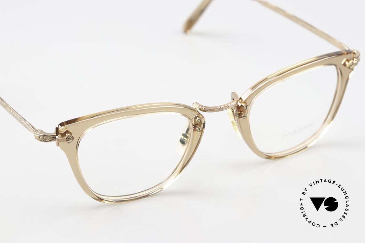 Oliver Peoples Keery Acetate Front Rose Temples, unworn model (like all our Oliver Peoples eyeglasses), Made for Women