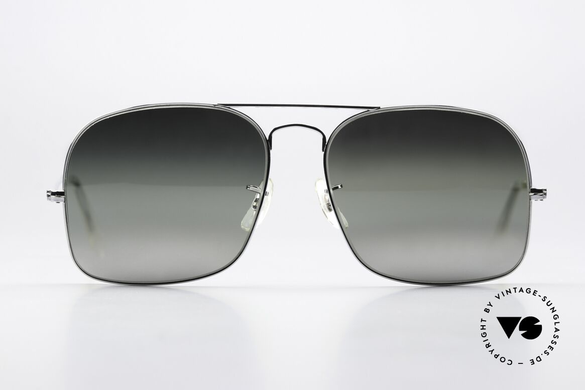 Ray Ban Winner 70's Model No B&L Etching, very independent lens shape in 58mm size (58°16), Made for Men