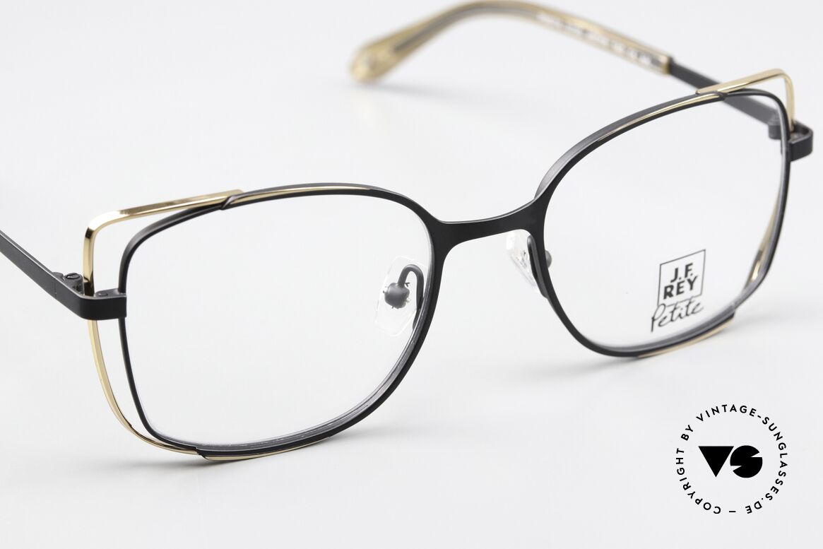 JF Rey PM074 Ladies Frame Black & Rosé, accordingly, this brand does not fit into any “drawer”, Made for Women