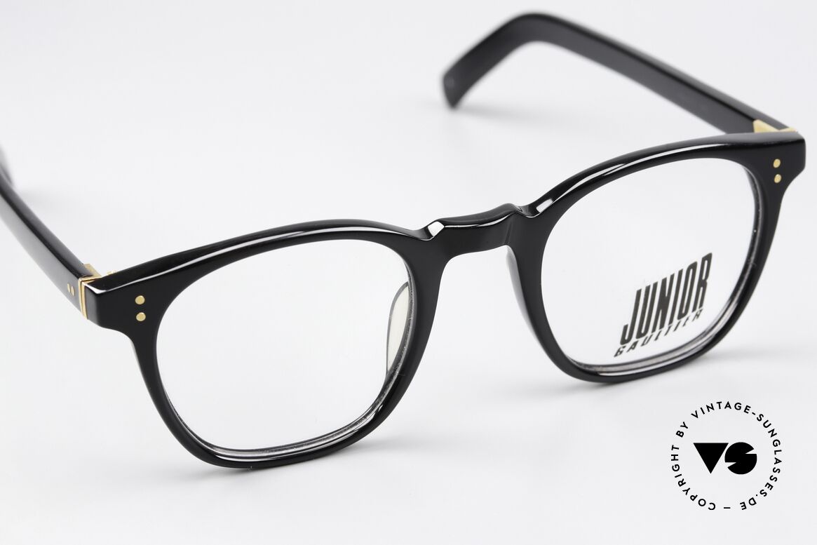 Jean Paul Gaultier 57-0071 Johnny Depp Eyewear Style, Johnny Depp then continued the "legendary image", Made for Men