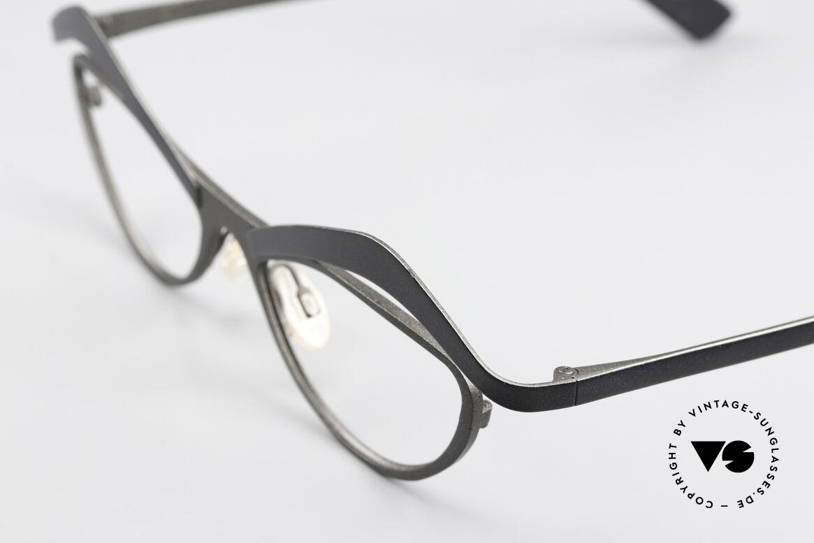 Theo Belgium Nivo Crazy Ladies Eyeglasses, the frame is bicolored: gray and dark green, Made for Women