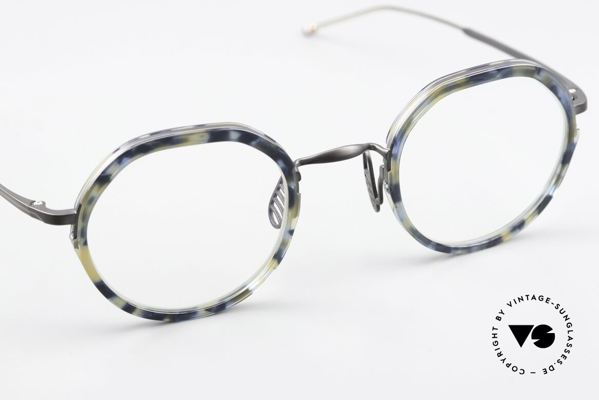 Thom Browne TBX911 High-End Men's Frame, a classy designer accessory for all fashion lovers, Made for Men