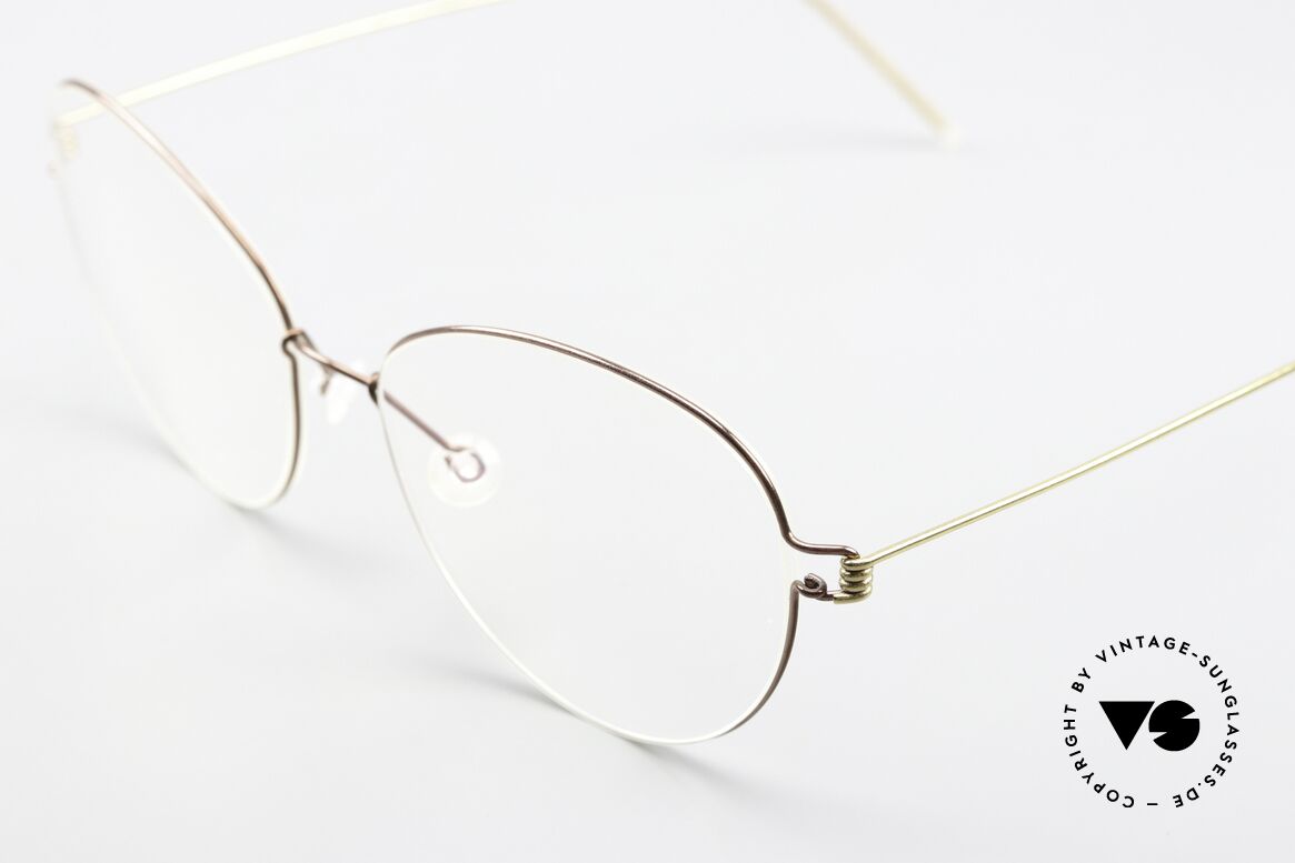 Lindberg Lene Air Titan Rim Feminine Eyewear Design, a brilliant combination of design, lifestyle and quality, Made for Women