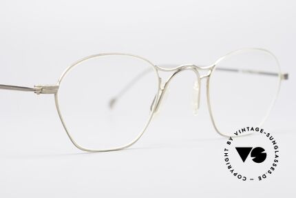 IDC 309 True Vintage No Retro Frame, new old stock (like all our rare 90s designer frames), Made for Men and Women