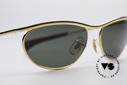 Ray Ban Olympian IV Deluxe B&L Vintage USA Sunglasses, unworn (like all our vintage Ray-BAN sunglasses), Made for Men