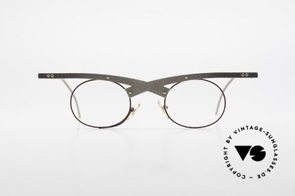 Theo Belgium Hie 3R Crazy Vintage Eyeglasses 90's, founded in 1989 as 'opposite pole' to the 'mainstream', Made for Women