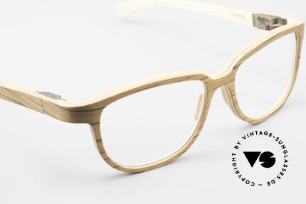 Rolf Spectacles Flavia 05 Frame Made From Pure Wood, you can find interesting details on the Rolf homepage, Made for Women