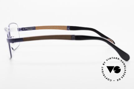 Bugatti 548 Pure Wood Frame Blue Navy M, the model is definitely at the top of the eyewear sector, Made for Men