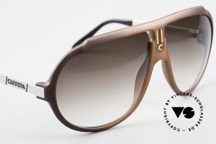 Carrera 5512 80's Don Johnson Sunglasses, unworn rarity with brown-gradient sun lenses (100% UV), Made for Men