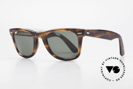 Ray Ban Wayfarer I Miami Vice Don Johnson Shades, often copied, never matched; (B&L size 5024), Made for Men and Women