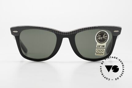 Ray Ban Wayfarer I Limited Leather Sunglasses, ultra rare 80's LIMITED EDITION: Gray Leather!, Made for Men and Women