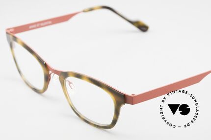 Anne Et Valentin Flora Cheerfull Ladies Glasses, spent their lives creating their own collection, Made for Women