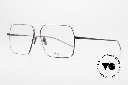 Götti Dotey Striking Titanium Frame, tangible top quality; timeless in color and shape, Made for Men