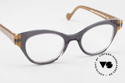 Anne Et Valentin D-Fine Cateye Women's Eyewear, made of energy, light, lines, contrasts & colors, Made for Women