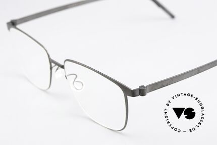 Lindberg 9612 Strip Titanium Lightweight Glasses Unisex, bears the predicate "true VINTAGE LINDBERG" for us, Made for Men and Women