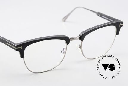 Tom Ford TF5590 Made In Japan Titan Frame, regular retail price at market presentation was 575€, Made for Men