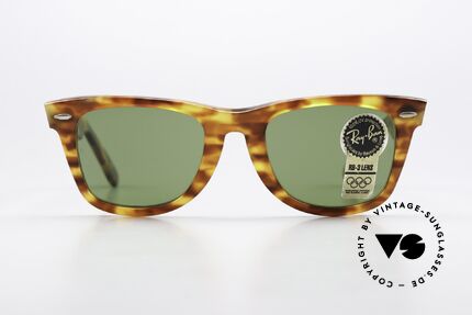 Ray Ban Wayfarer I Limited Fashion Classics, worn by Don Johnson in "Miami Vice" in the 1980's, Made for Men and Women