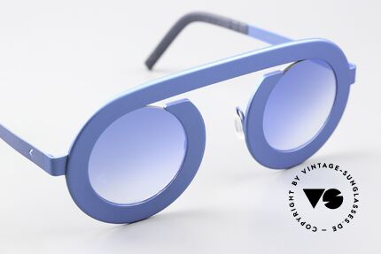 Blackfin BF822 Limited Edition 499 Pcs, Titanium frame with slightly mirrored sun lenses, Made for Men and Women