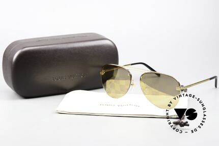 Louis Vuitton Clockwise Gold With Damier Checker Lens, Size: medium, Made for Men