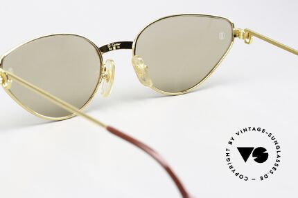 Cartier Rivoli - L 90s Luxury Cateye Design, NO retro frame, but an app. 30 years old original, Made for Women