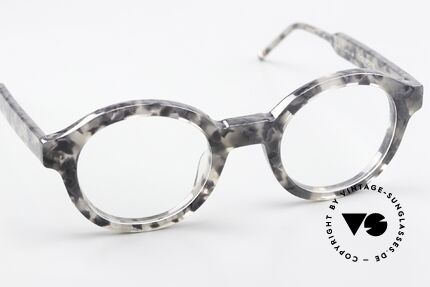 Thom Browne TBX411 Round Acetate Frame, a classy designer accessory for all fashion lovers, Made for Men